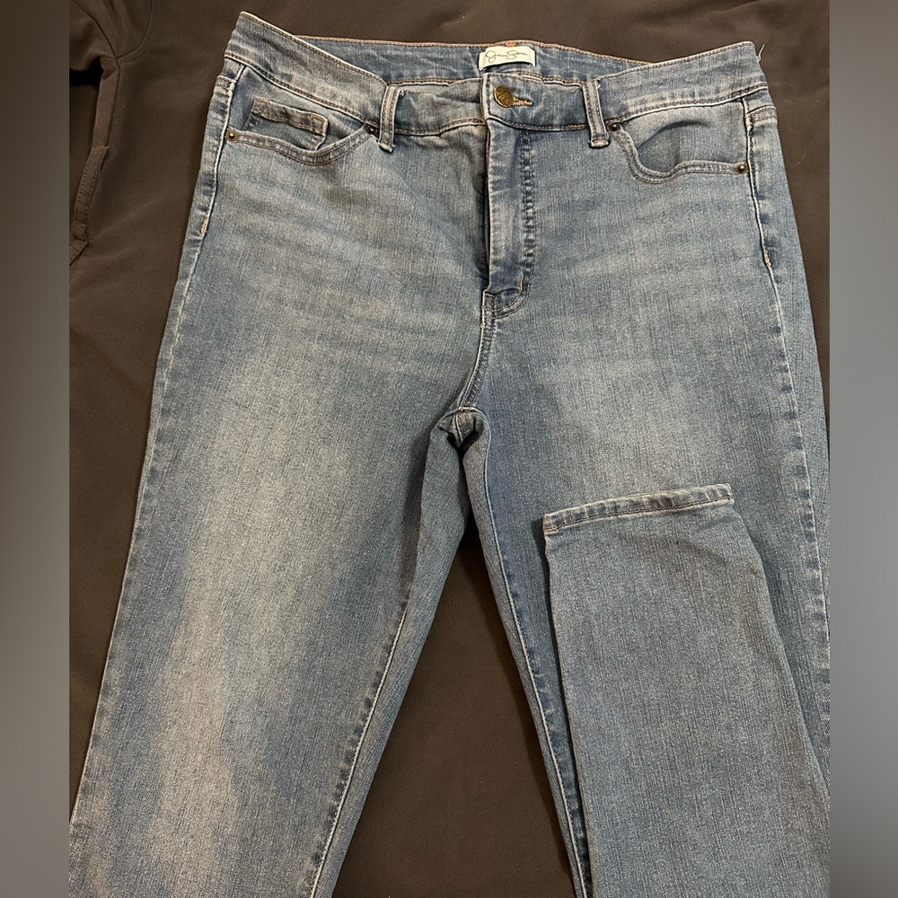 Skinny jeans